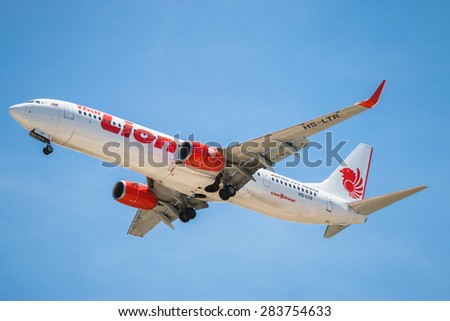 BANGKOK, THAILAND - JUNE 1, 2015: HS-LTR Thai Lion Air Boeing 737-900 landing to Don Mueang International Airport Thailand. Thai Lion Air company is the largest low cost airlines in Asia.