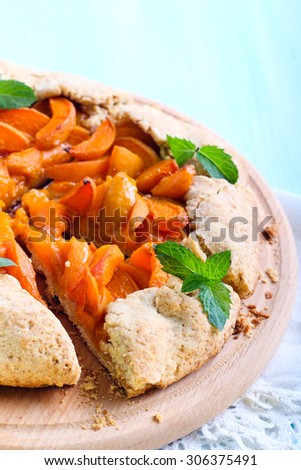 Apricot pie on wholewheat and corneal pastry crust