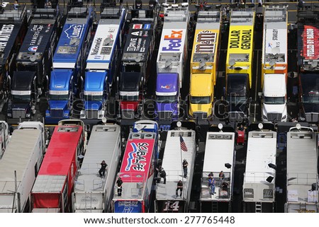 Bristol, TN - Apr 17, 2015:  The NASCAR Sprint Cup Series teams take to the track for the Food City 500 at Bristol Motor Speedway in Bristol, TN.