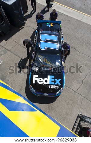 AVONDALE, AZ - MAR 03:  The NASCAR Sprint Cup Series teams bring their cars out to qualify for the Subway Fresh Fit 500 at the Phoenix International Raceway in Avondale, AZ on Mar 03, 2012.