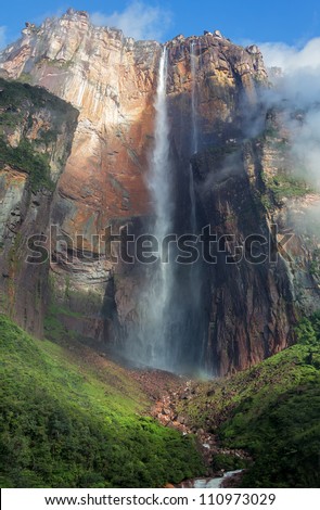 Angel Falls ( Salto Angel ) is worlds highest waterfalls (978 m), Venezuela