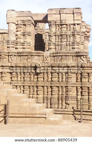 Devadasis, temple dancers, carvings on weathered red sandstone, Natamanira, Hall of Dance,Konarak Temple, Orissa,India, Asia