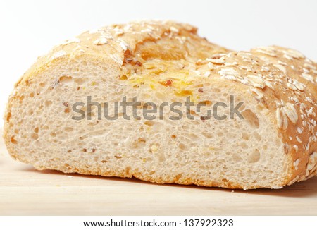 Bread from rye and wheat flour of a rough grinding