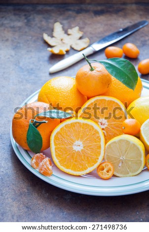 Mixed citrus fruit