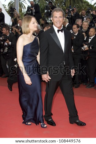 Mel Gibson and Jodie Foster at the gala premiere of \'The Beaver\', at the 2011 Cannes Film Festival. 17/05/2011 Picture by: Henry Harris / Featureflash