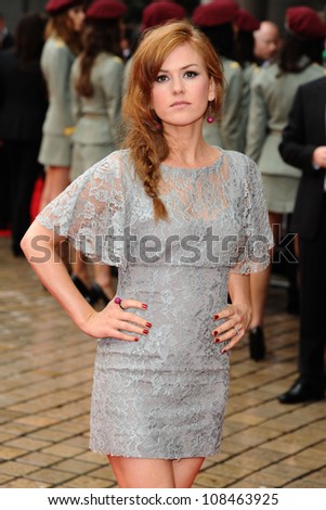Isla Fisher cast arriving for the premiere of \