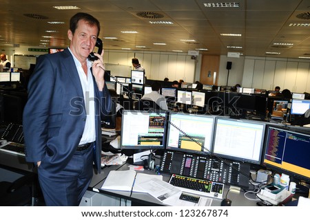 Alistair Campbell on the trading floor of BGC as part of the BGC Charity Day 2012, Canary Wharf, London. 11/09/2012 Picture by: Steve Vas