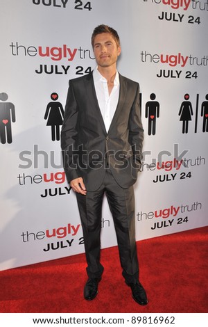 Eric Winter at the premiere of his new movie \