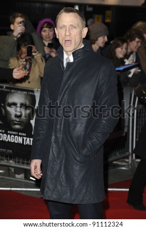 Daniel Craig arriving for the premiere of \