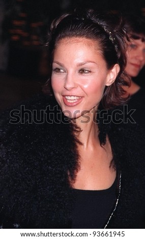 17NOV97:  Actress ASHLEY JUDD at the premiere of \