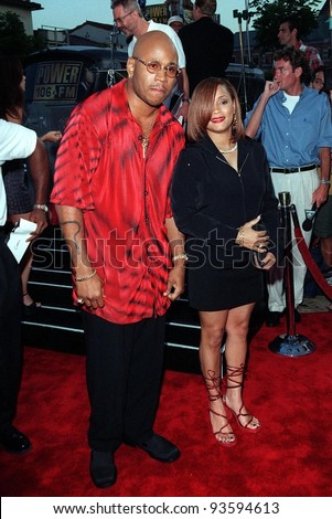 27JUL98:  Rap star LL COOL J & wife at the world premiere, in Los Angeles, of \