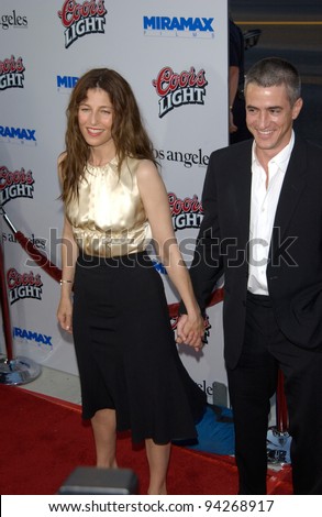 Actress CATHERINE KEENER & actor husband DERMOT MULRONEY at the Los Angeles premiere of her new movie Full Frontal. 23JUL2002  Paul Smith / Featureflash