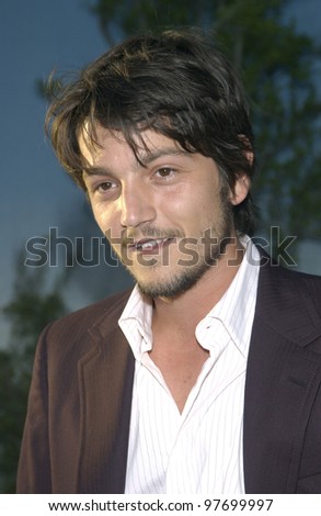 Actor DIEGO LUNA at world premiere, in Hollywood, of his new movie Open Range. Aug 11, 2003  Paul Smith / Featureflash
