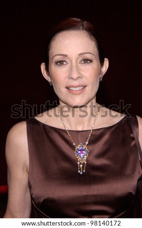 Actress PATRICIA HEATON at the 53rd Annual Primetime Emmy Awards in Century City, California. 04NOV2001.  Paul Smith/Featureflash