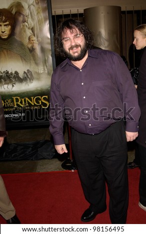 Director PETER JACKSON at the Los Angeles premiere of his movie The Lord of the Rings: The Fellowship of the Ring. 16DEC2001  Paul Smith/Featureflash