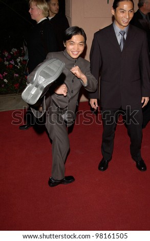 Actor SHAOBO QIN at the Broadcast Film Critics Association\'s 7th Annual Critics Choice Awards at the Beverly Hills Hotel. 11JUN2002.  Paul Smith/Featureflash