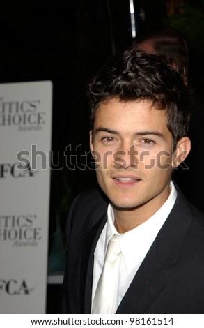 Actor ORLANDO BLOOM at the Broadcast Film Critics Association\'s 7th Annual Critics Choice Awards at the Beverly Hills Hotel. 11JUN2002.  Paul Smith/Featureflash