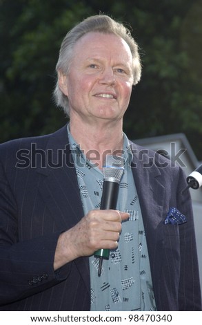 Actor JON VOIGHT at the world premiere of Terminator 3: Rise of the Machines, in Los Angeles. June 30, 2003  Paul Smith / Featureflash