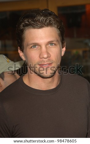 Actor MARK BLUCAS at the world premiere, in Hollywood, of Dr. Suess\' The Cat in the Hat. November 8, 2003  Paul Smith / Featureflash