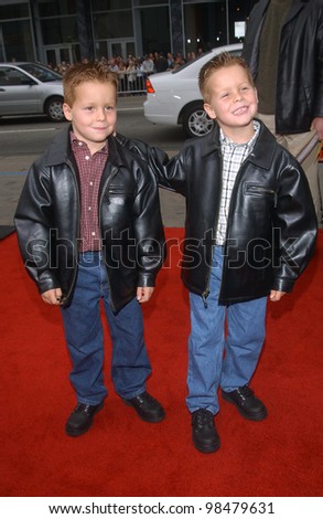 Actors BRENT (left) & SHANE KINGSMAN at the world premiere, in Hollywood, of Looney Tunes Back in Action. November 9, 2003  Paul Smith / Featureflash