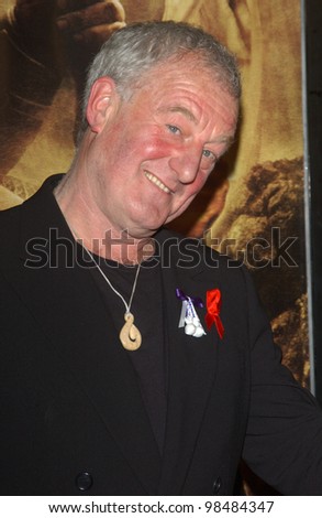 BERNARD HILL at the USA premiere of his new movie The Lord of the Rings: The Return of the King, in Los Angeles. December 3, 2003  Paul Smith / Featureflash