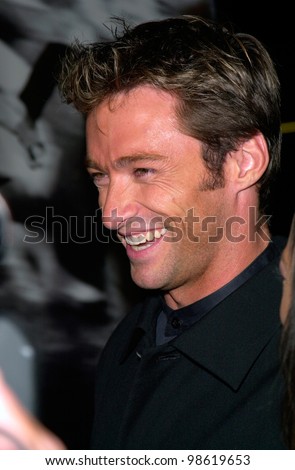 Actor HUGH JACKMAN at the Los Angeles premiere of Proof of Life. 04DEC2000.  Paul Smith / Featureflash