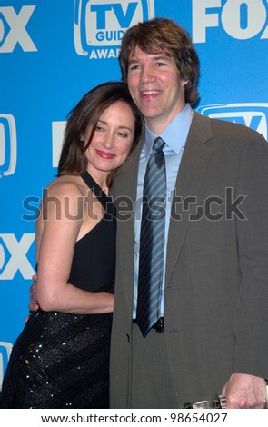 Producer DAVID E. KELLEY with LILY TARTIKOFF at the 3rd Annual TV Guide Awards in Los Angeles. 2001.    Paul Smith/Featureflash