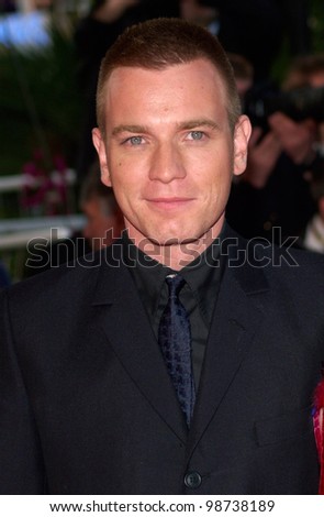 Actor EWAN McGREGOR at the premiere of his new movie Moulin Rouge which opened the 54th Cannes Film Festival. 09MAY2001   Paul Smith/Featureflash