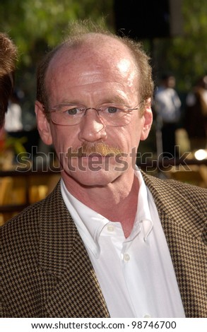 Actor MICHAEL JETER at the world premiere, in Los Angeles, of his movie Jurassic Park III. 16JUL2001.   Paul Smith/Featureflash