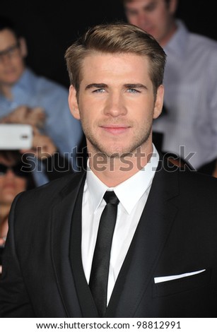 Liam Hemsworth at the world premiere of his new movie \