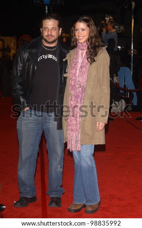 SHANNON ELIZABETH & husband JOSEPH REITMAN at the USA premiere of The Lord of the Rings: The Return of the King, in Los Angeles. December 3, 2003  Paul Smith / Featureflash