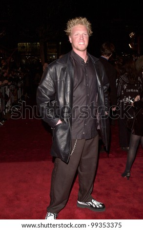 20DEC99: Actor JAKE BUSEY at the Los Angeles premiere of \