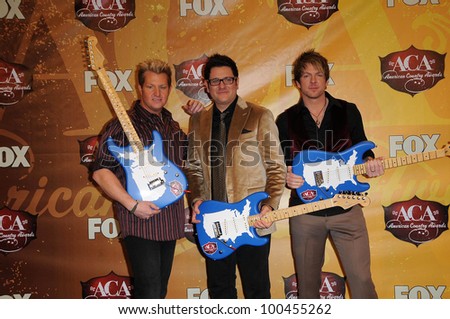 Rascal Flatts at the 2010 American Country Awards Press Room, MGM Grand Hotel, Las Vegas, NV. 12-06-10