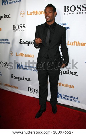 Marlon Wayans at the Esquire House LA Opening Night Event With International Medical Corps, Esquire House, Beverly Hills, CA. 10-15-10