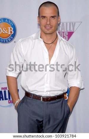 Antonio Sabato Jr at Fox Reality Channel\'s \'Really Awards\' 2009. Music Box Theatre, Hollywood, CA. 10-13-09