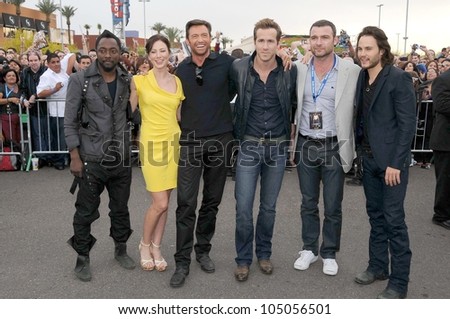 Cast of \'X-Men Origins Wolverine\' at the United States Premiere of \'X-Men Origins Wolverine\'. Harkins Theatres, Tempe, AZ. 04-27-09