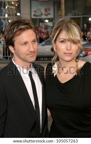 Breckin Meyer and Deborah Kaplan  at the World Premiere of \'Ghosts of Girlfriends Past\'. Grauman\'s Chinese Theatre, Hollywood, CA. 04-27-09