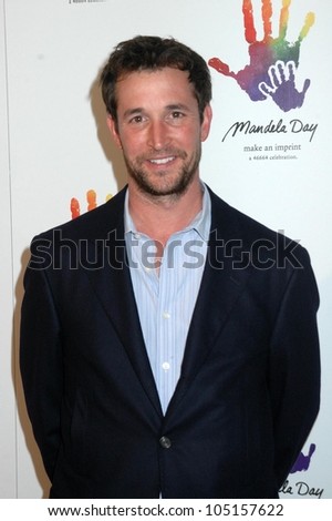Noah Wyle at the Launch of \'Mandela Day\'. Beverly Hills Hotel, Beverly Hills, CA. 05-14-09