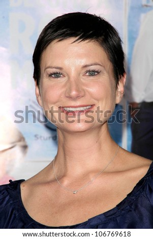 Kerri Kenney  at the World Premiere of \'Role Models\'. Mann\'s Village Theatre, Westwood, CA. 10-22-08