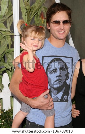 Peter Facinelli and daughter Fiona  at Camp Ronald McDonald's 16th Annual Family Halloween Carnival. Universal Studios, Universal City, CA. 10-26-08