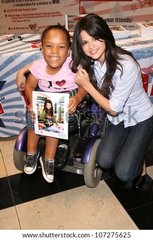 Selena Gomez  at a Mall Appearance to promote \'Ur Votes Count\