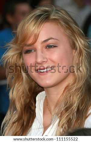 Presley Tucker at the world premiere of \