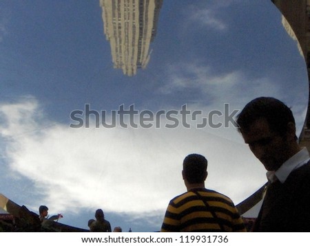 Anish Kapoor Sky Mirror at the Channel Gardens in Rockefeller Center, New York 10-27-06