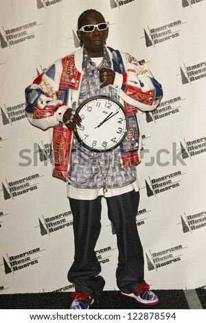 LOS ANGELES - NOVEMBER 21: Flavor Flav in the press room at the 34th Annual American Music Awards at Shrine Auditorium on November 21, 2006 in Los Angeles, CA.