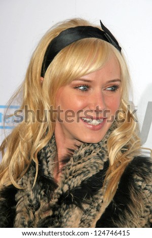 Kimberly Stewart at the party celebrating the launch of Nintendo\'s Game Console Wii. Boulevard 3, Los Angeles, California. November 16, 2006.