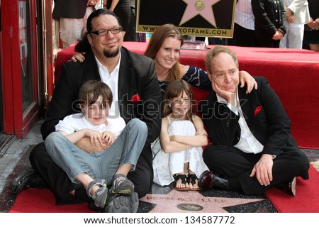 Penn Jillette and Family at Penn & Teller\'s induction into the Hollywood Walk Of Fame, Hollywood, CA 04-05-13