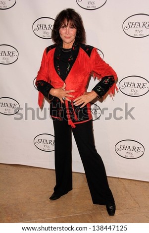 Michele Lee at the SHARE 60th Annual 
