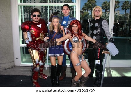 Paula Labaredas, Alicia Arden And Friends At San Diego Comic-Con ...