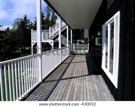 Summer Cottage - view of the corridor