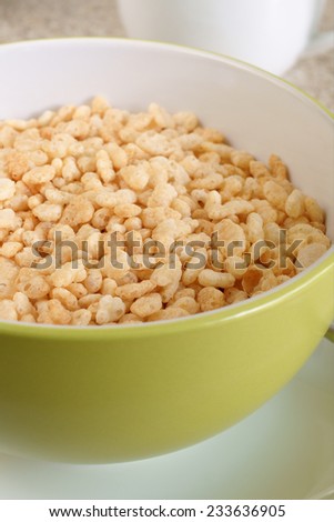Puffed rice breakfast cereal